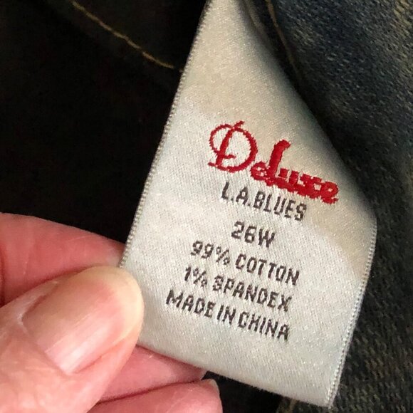 Woman's Plus Size L.A. Blues Deluxe Jeans With Black Lace Embellishment Size 26 - Picture 7 of 15